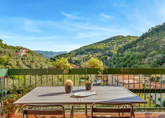 Roadtothesealerici Private Parking Terrace Lerici