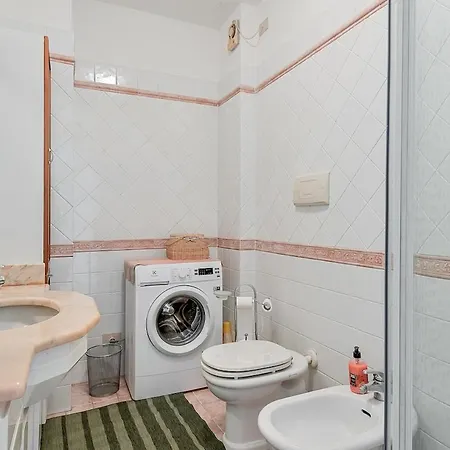 Roadtothesealerici Private Parking Terrace Lerici