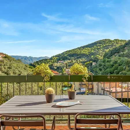 Roadtothesealerici Private Parking Terrace Lerici