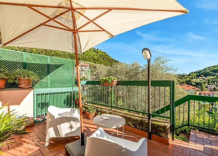 Roadtothesealerici Private Parking Terrace * Lerici